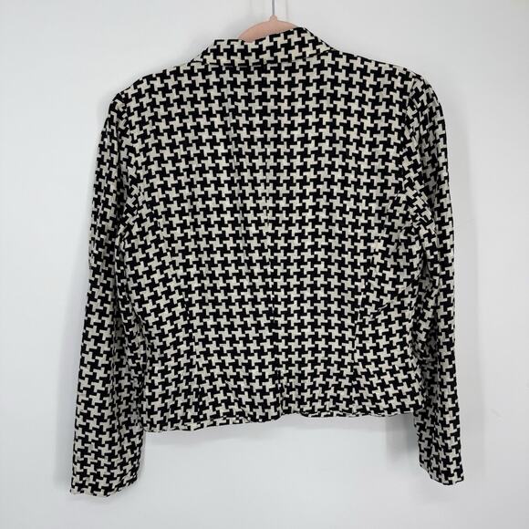 Adrianna Papell Silk Button up Top size 8 Black White Houndstooth Collared - Picture 9 of 10